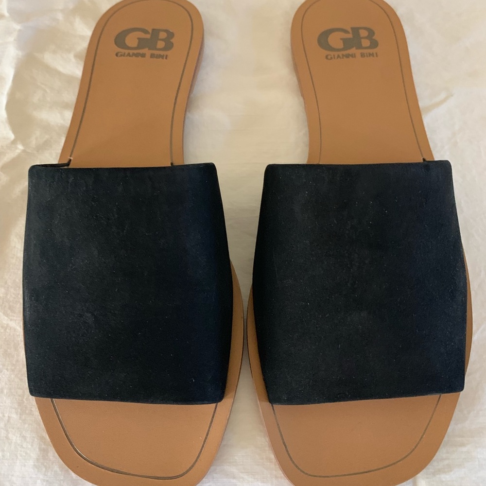 GB Black slider sandals